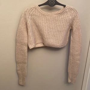 Trendy Womens Sweater 😍 ⭐️Worn once!⭐️